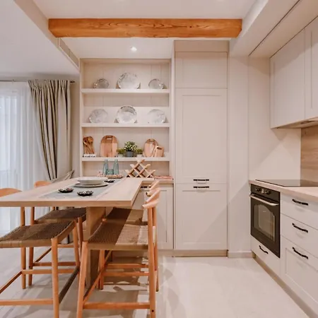 Malin Quattro With Private Jacuzzi * Vantacici