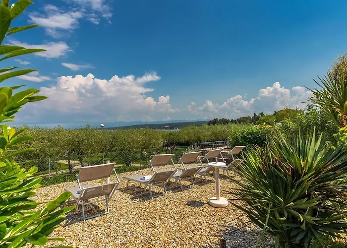Malin Quattro With Private Jacuzzi Vantacici